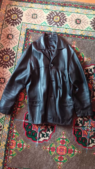 Haine de piele neagra