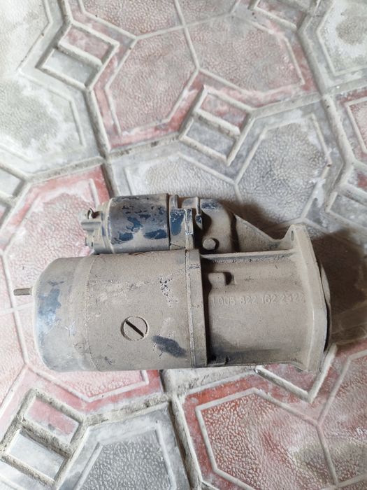 Стартер Фольксваген гольф 2