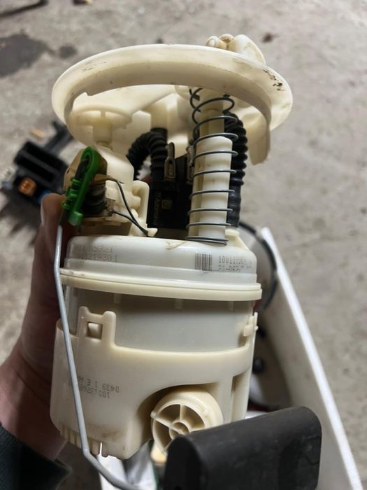 Бензонасос Lada largus Cross