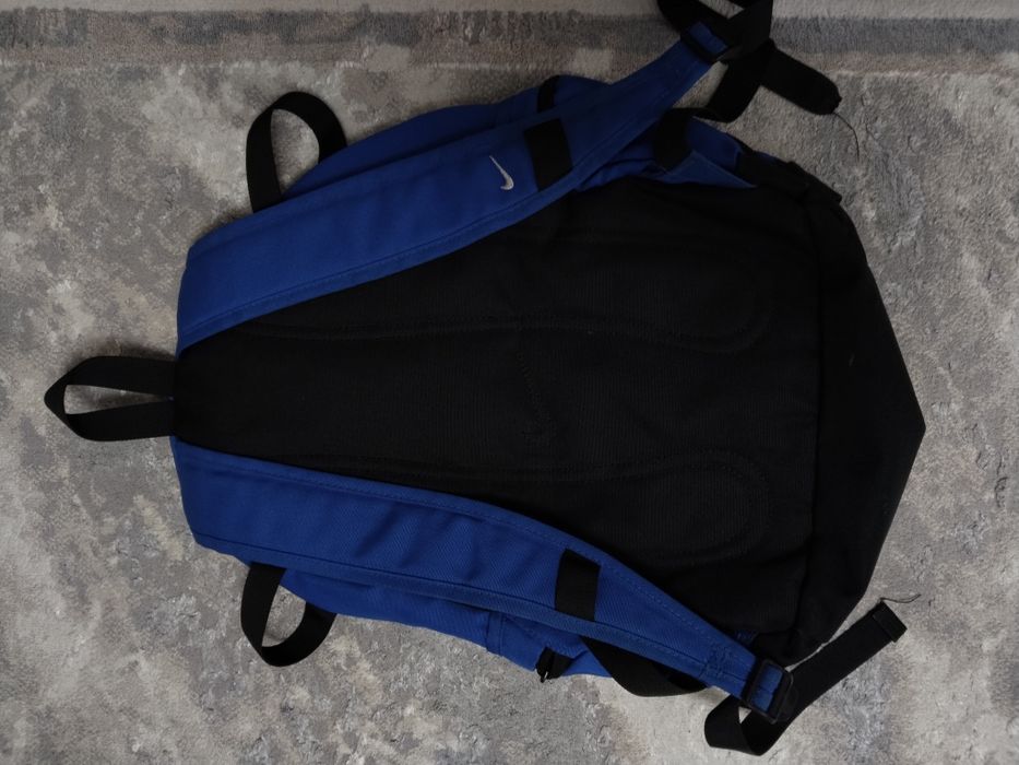 продам рюкзак Nike