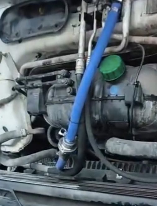 Фильтр для чистки радиатора печки автомобиля