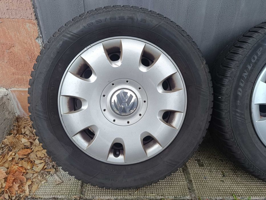 Джанти 15 ' със зимни гуми 195 65 15 VW GOLF 5x112 57,1 / Фолксваген