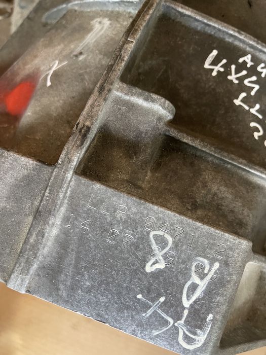 Cutie manuala LLR 6 tr 4x4 Audi Q5 2.0 A4 B8 Allroad A5 8T 08-2015