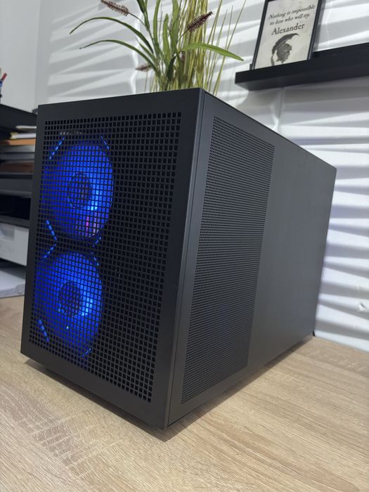 Геймърски компютър Ryzen 5800X/Aio/RTX3070/16 Ram/512 ssd/2TB HDD/850W Gold