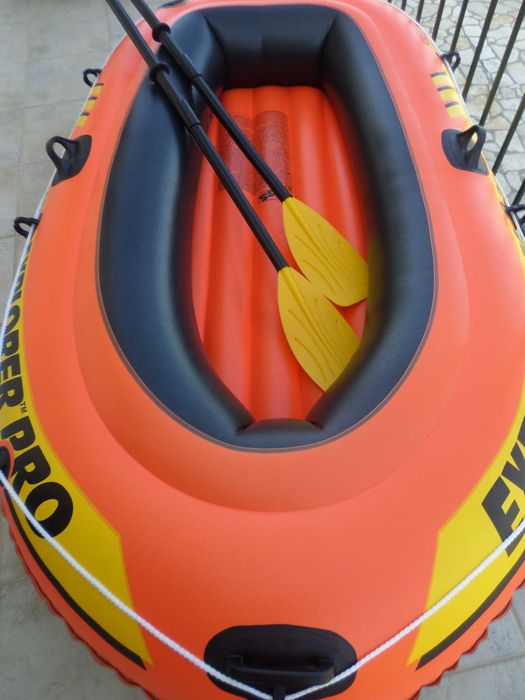 Надуваема ЛОДКА Explorer PRO