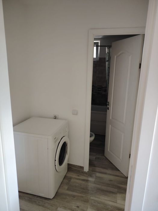 Vând apartament modern cu 2 camere zona centrala , Parter, complet renovat — fotografia 3