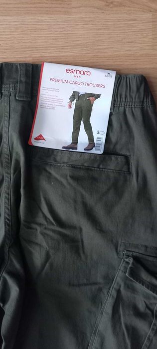 Pantaloni cargo barbati XL/XXL,noi