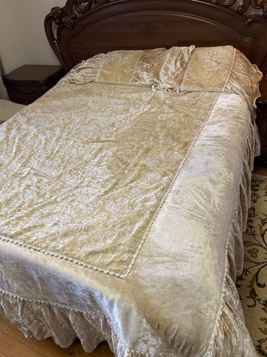 Роскошное покрывало