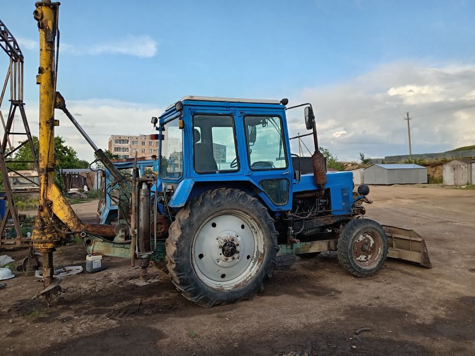 Продам ямобур мтз