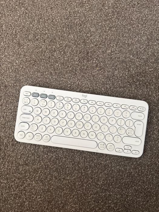 Tastatură wireless Bluetooth Logitech K380
