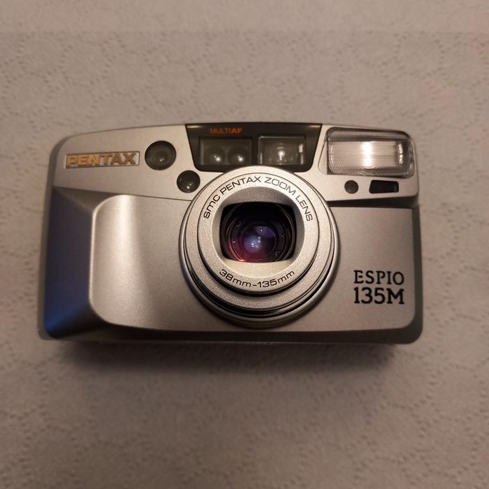 Aparat foto film Pentax Espio 135 M (obiectiv 38-135mm)