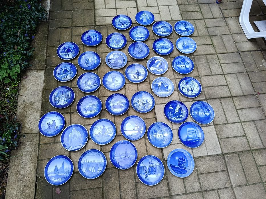 Колекционерски чинии