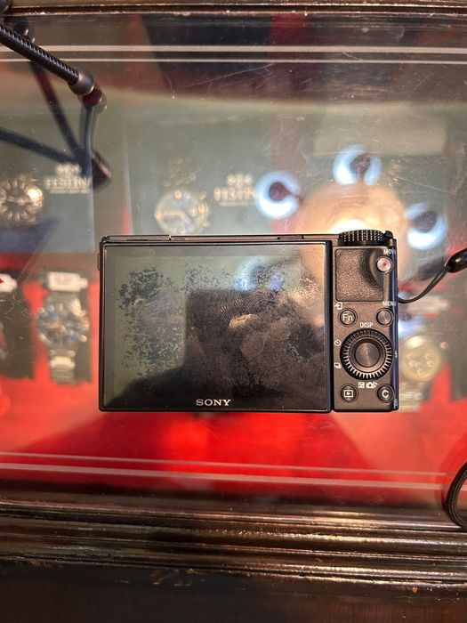 Sony RX 100 IV Amanet BKG