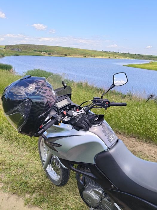 Suzuki freewind 650