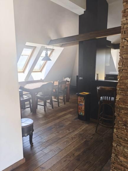 Тристаен апартамент в м-т Гърдова глава