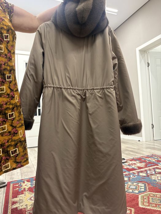Шуба-плащь новая