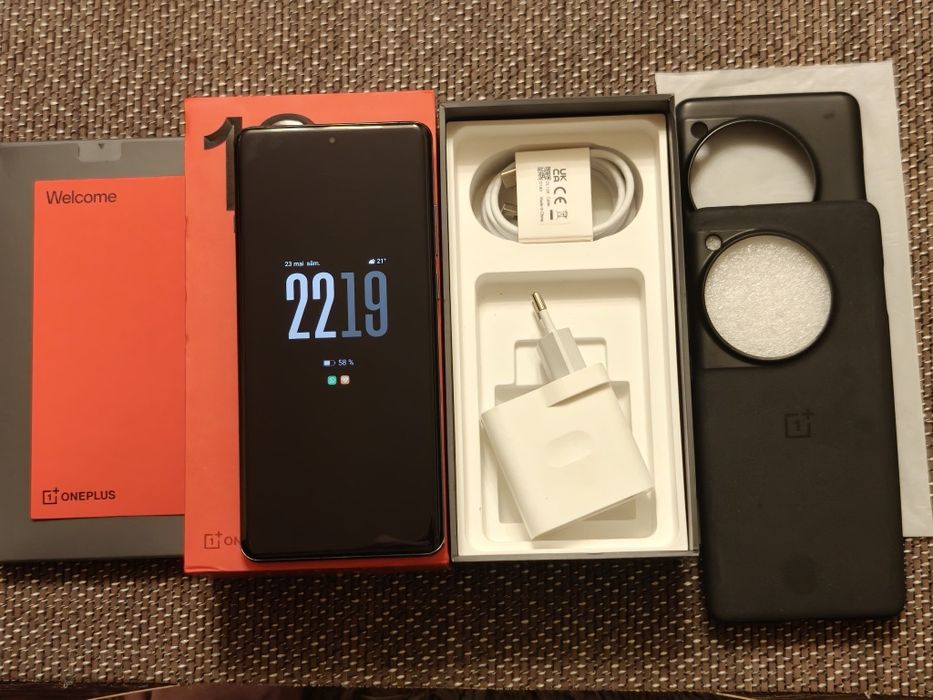 Oneplus 12 - 16Gb RAM 512Gb stocare impecabil