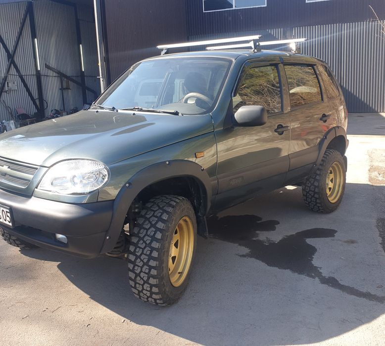 Продам  ниву Шевроле