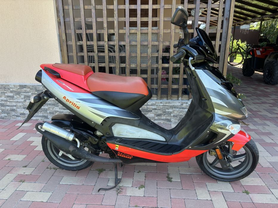 Scuter Aprilia sr 50