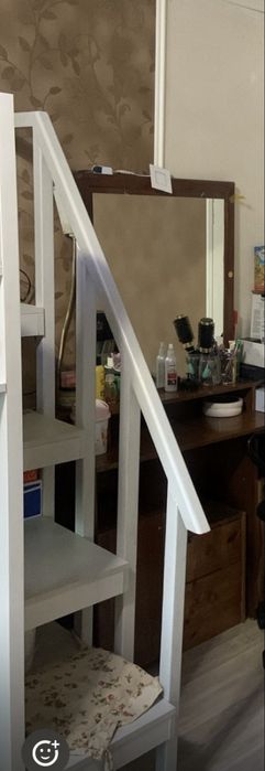 Двухярусная кровать