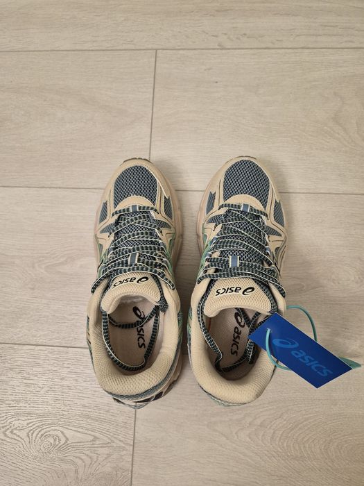 Кроссовки asics б/у