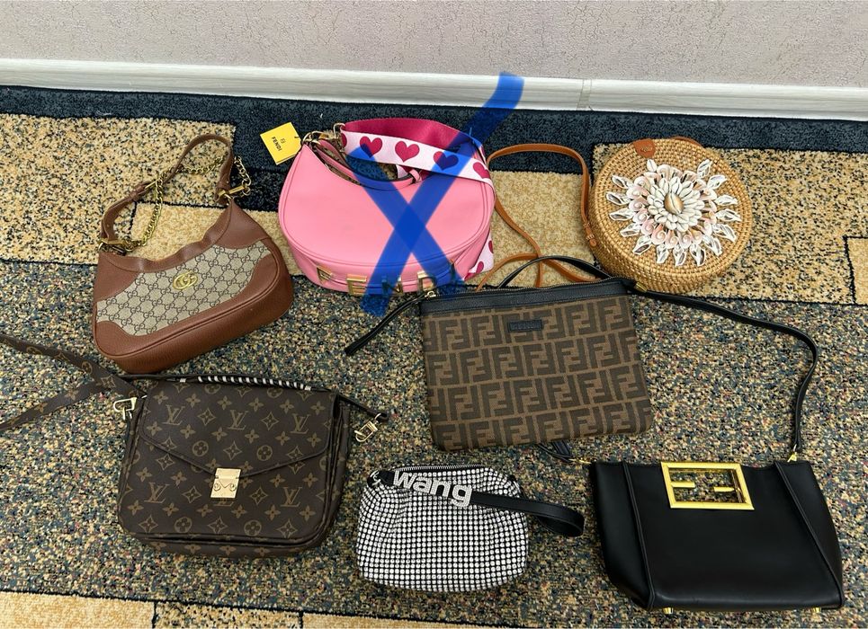 Продам сумки б/у