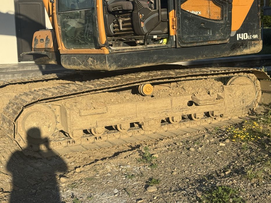 Excavator Hyundai Robex 140 LC-9A