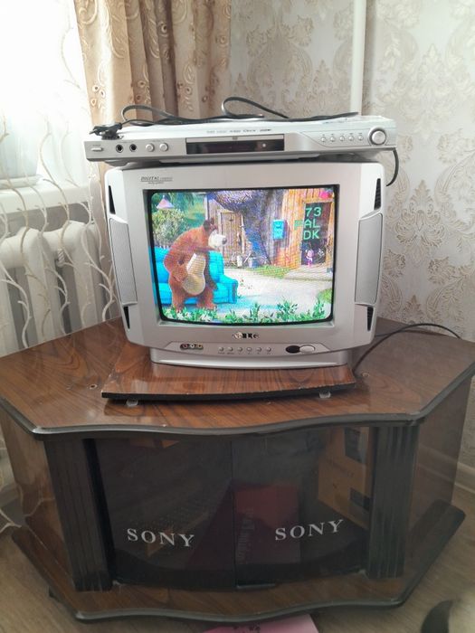 Продам телевизор и ДВД
