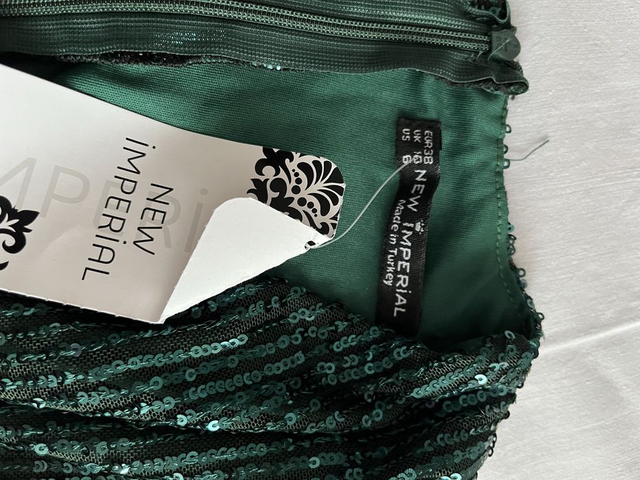 Rochie elegantă verde smarald cu paiete