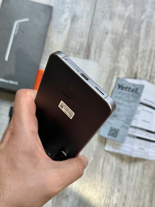 Samsung Galaxy S25 FE  GB 8 GB Ram Dual Sim Гаранционен Като Нов 99 % battery