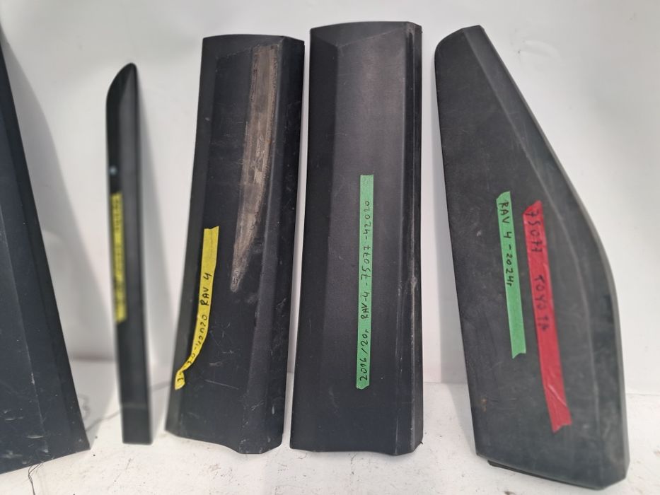 Лайсна калник Лайсна врата споилер броня Toyota Rav4 2015/2023г