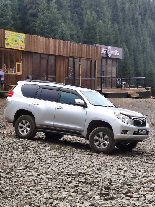 Туры Алматы минивэн микроавтобус джип Чарынский каньон Кольсай Тургень