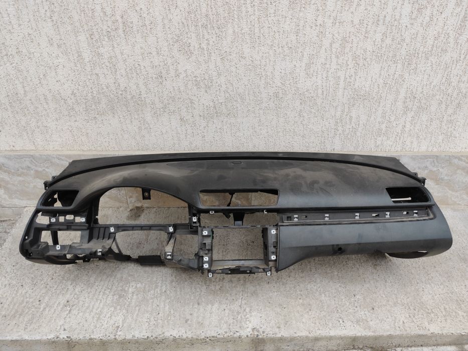 Plansa bord Volkswagen Passat B6 2006-2010 3C0