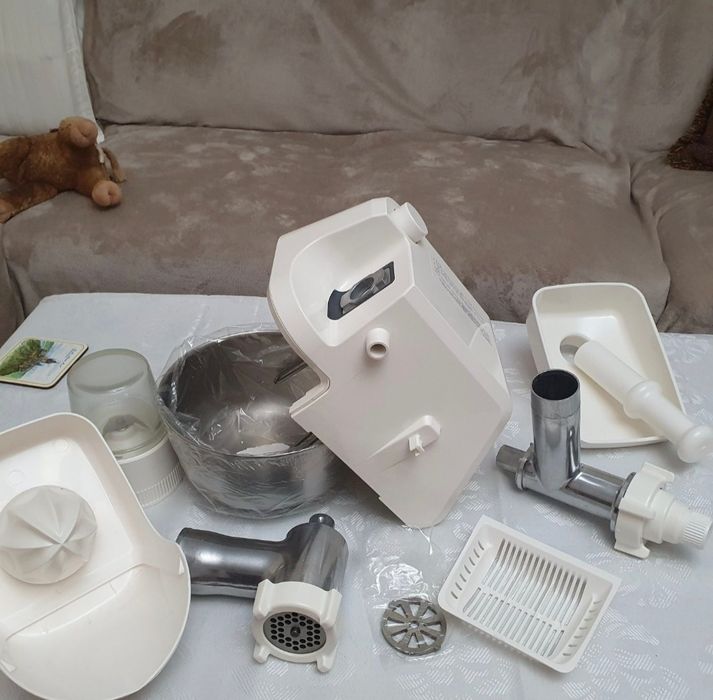 Robot multifunctional