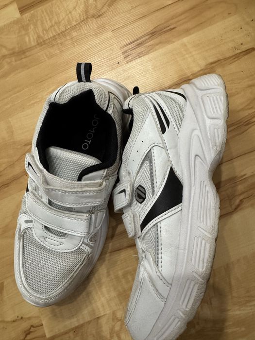 Кроссовки детские 36 размера