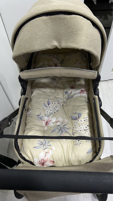 Продам детскую коляску