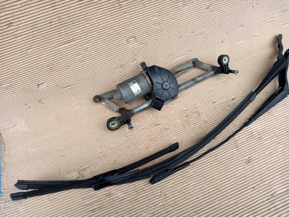 Opel Corsa E 2014--2019, motoras stergatoare, set brate cu lamele.