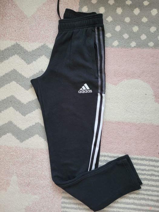 Pantaloni Adidas S