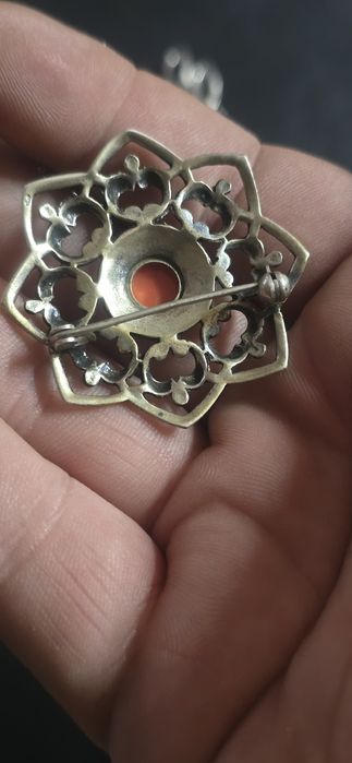 Broșe din argint