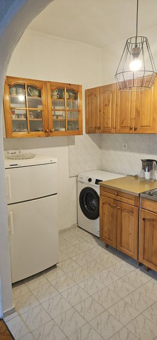 Дава се под наем Двустаен апартамент в Бургас, Славейков - 60 кв.м за 306 € - Снимка #5