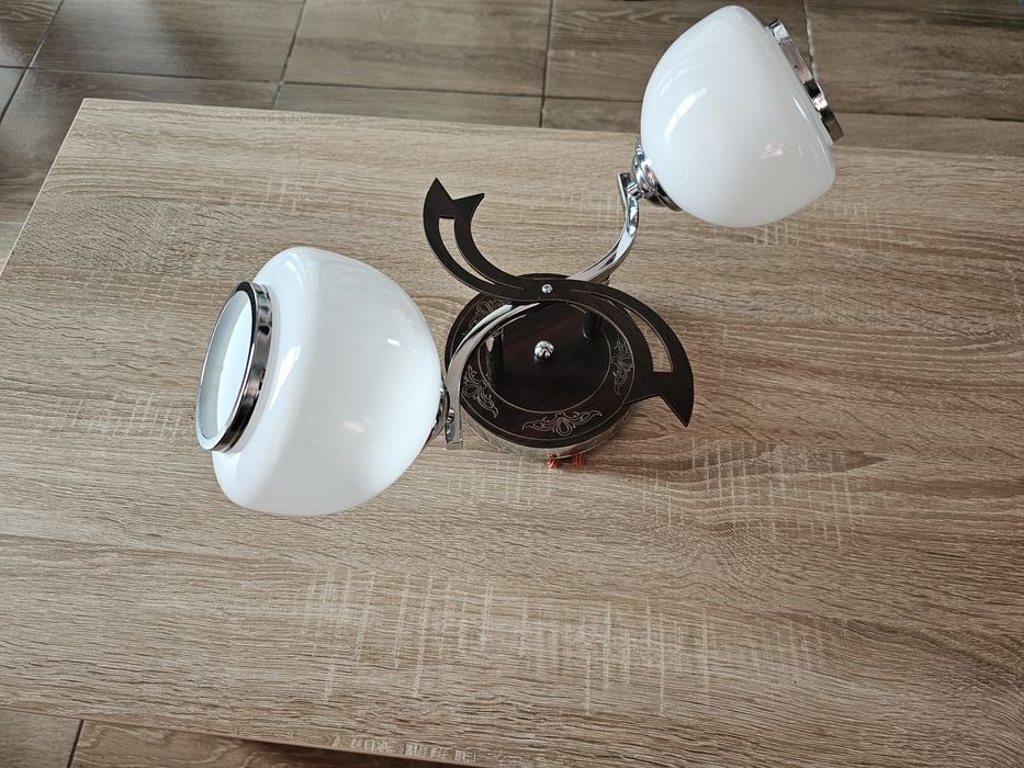 Vând set de 2 lustre