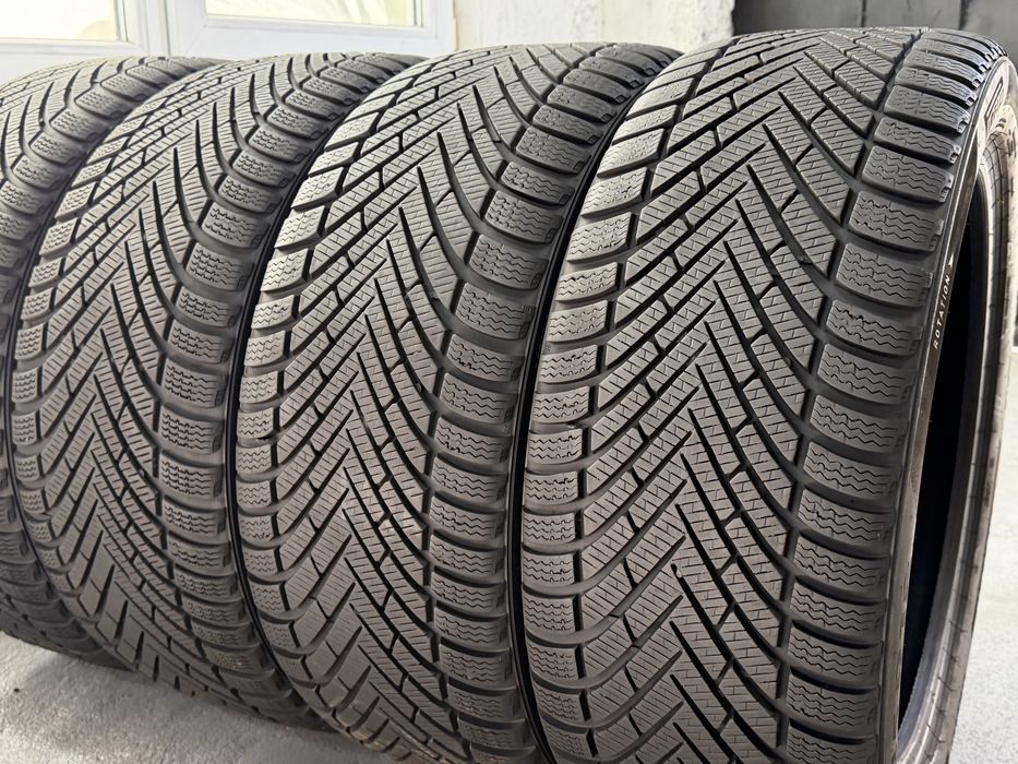 “Dot 24” 235/45/18 Pirelli 4Броя: 400€ 8мм