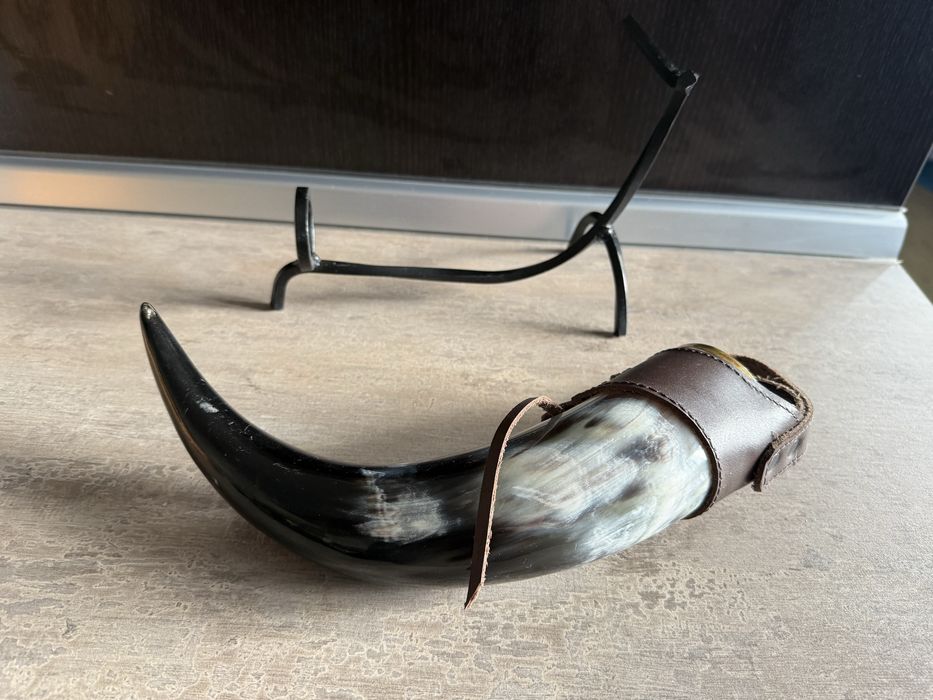 Corn de baut , viking