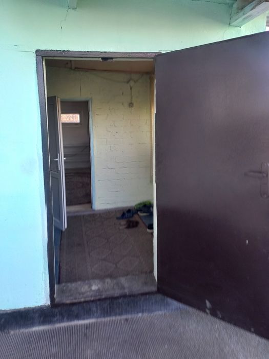 Продам дом ограда большой