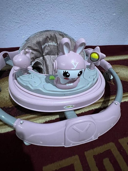 Hadinok koʻp ishlamagan pashti yengi