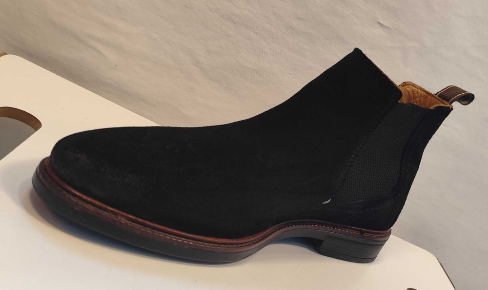 Ghete chelsea 41 plain toe Salamander piele naturala moale negru