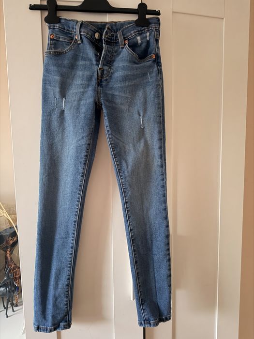Оригинални дънки Levis