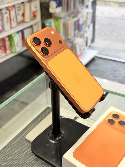 Apple iPhone 17 Pro 256GB Orange