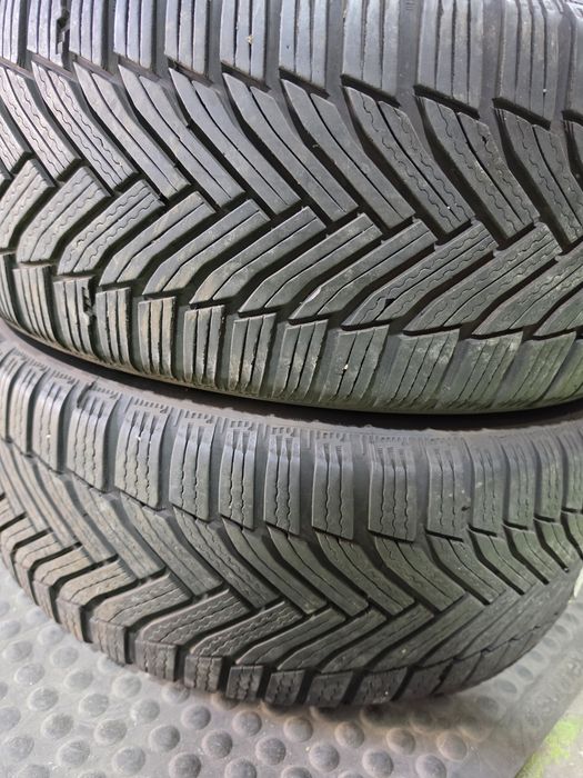2 бр зимни 225/50/17 Michelin дот 2020г