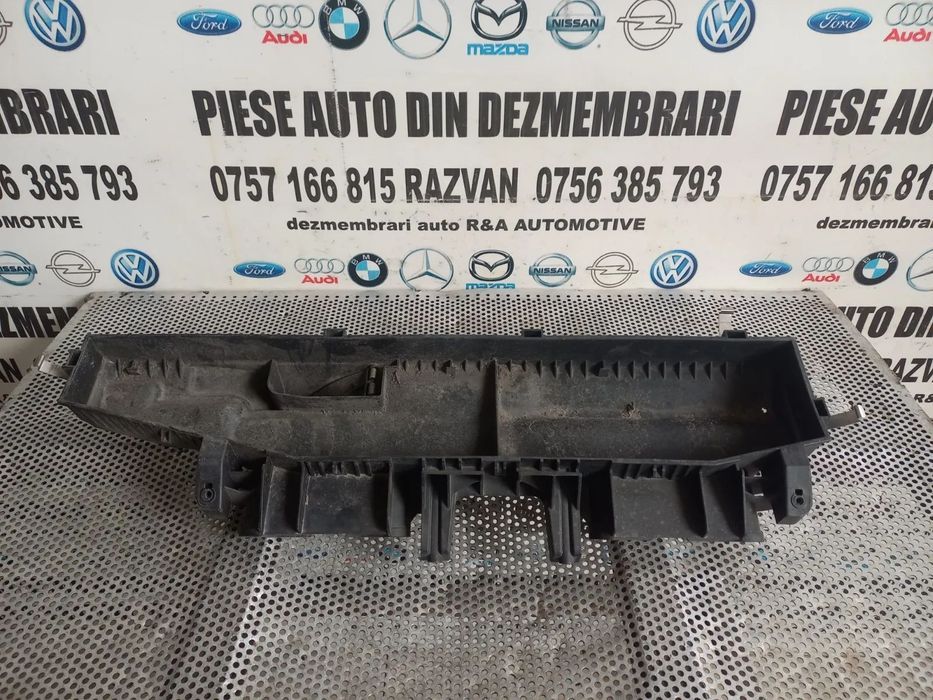 Capac Carcasa Filtru Aer Bmw X3 E83 LCI Facelift 2.0 Diesel Motor N47 Cod  - Dezmembrari Arad